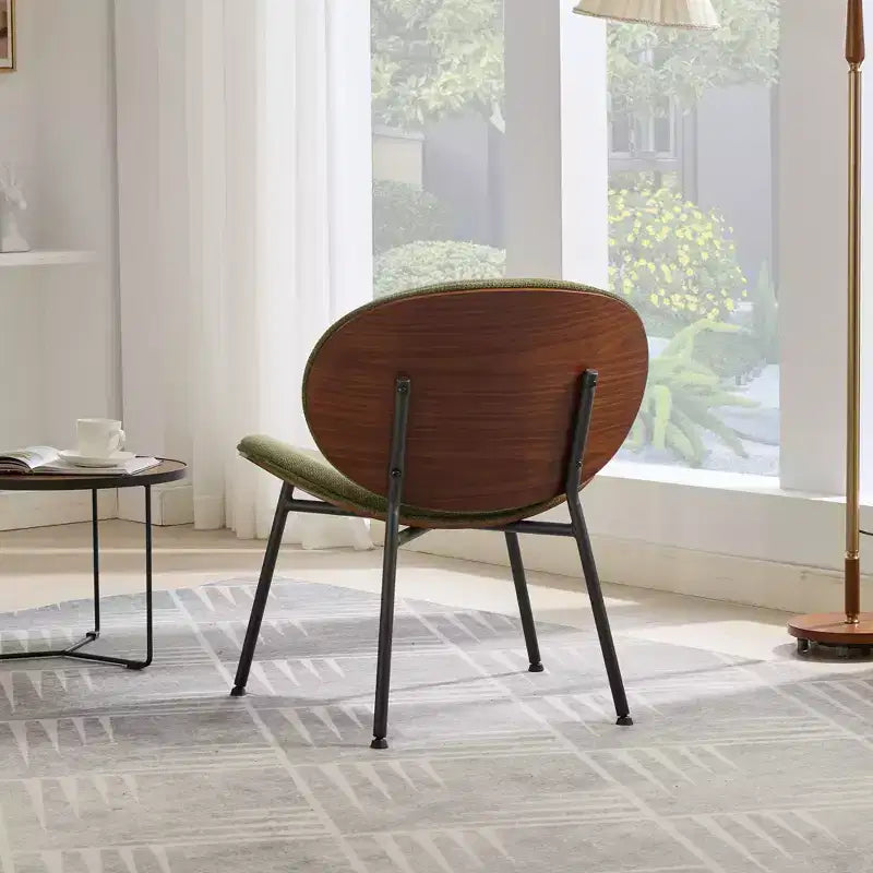 Fauteuils d'appoint scandinaves pour chambre à coucher, chaise coquille, chaise d'appoint simple à trépied, chaise longue en tissu avec dossier finition noyer
