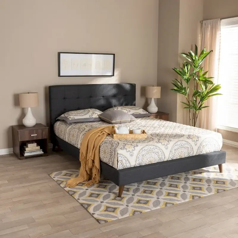 Carson Carrington Uggyallen Mid-century Fabric Bed with 2 Nightstands