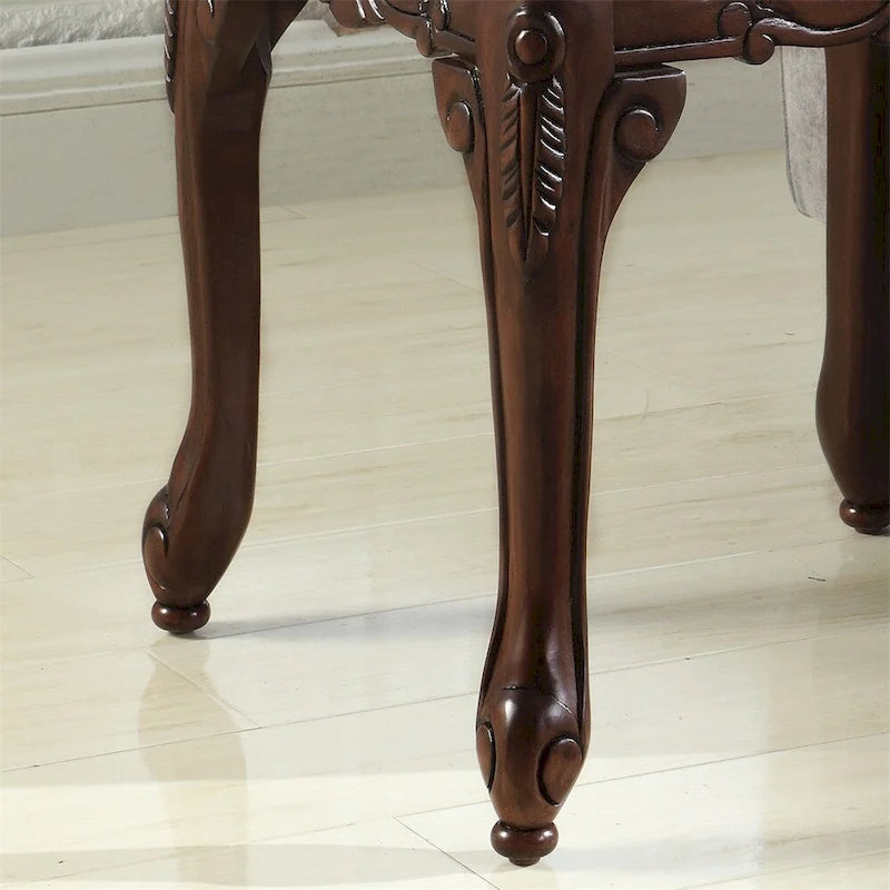 Traditional Wood End Table with Legs